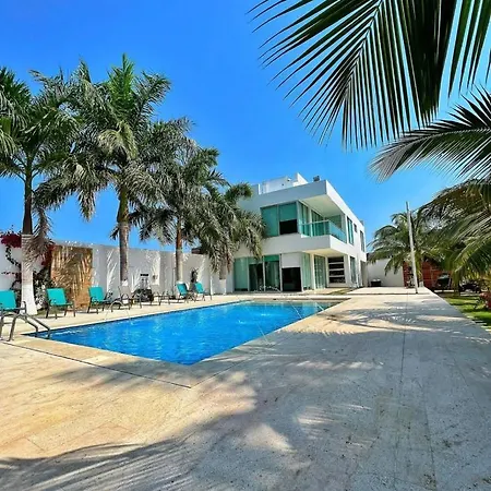 Hakuna House 3*